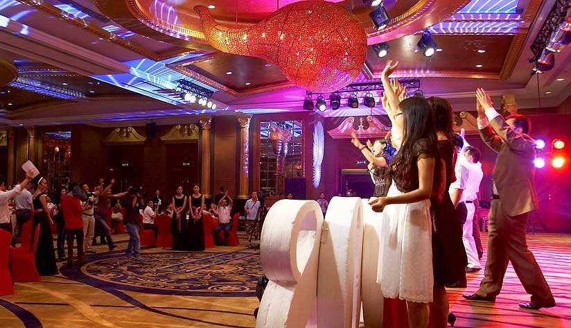 將年會(huì)活動(dòng)交給年會(huì)策劃公司來(lái)做有什么好處